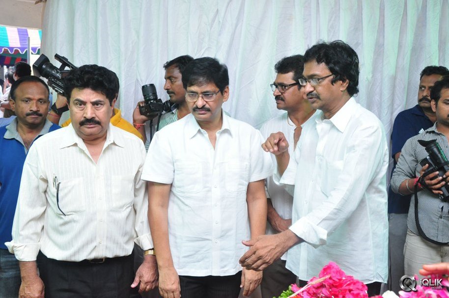 Celebrities-Pay-Homage-To-Edida-Nageswara-Rao
